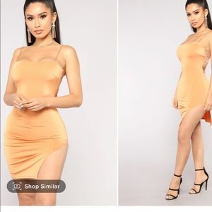 Fashion Nova Evelin Dress-Dusty Orange size Small NWTs